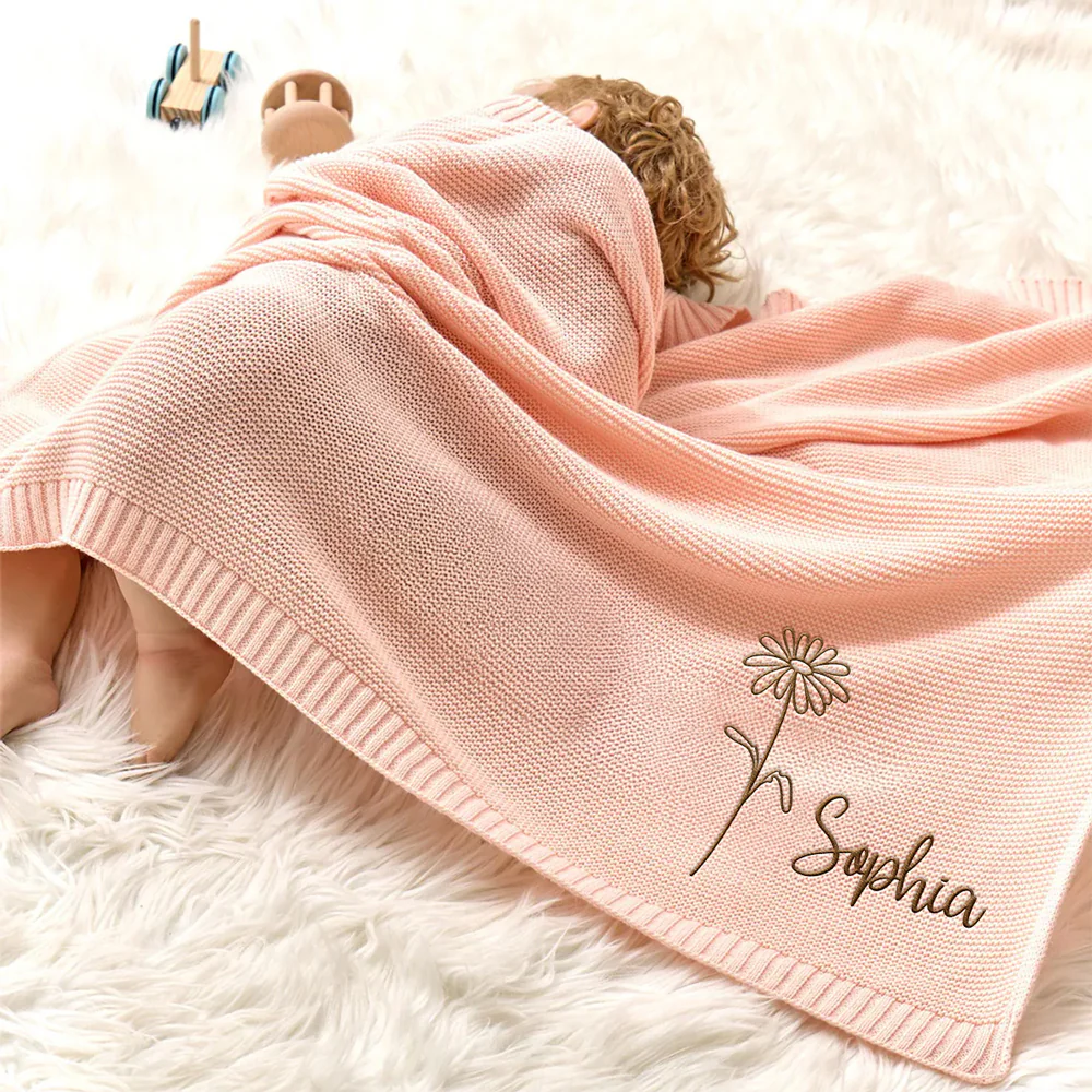 Soft Leaf - Personalized Custom Embroidered Knitted Baby Blanket - Image 5
